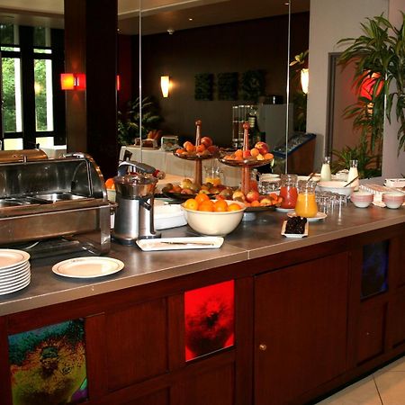 Le Grand Monarque Hotel Melun Luaran gambar