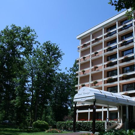 Le Grand Monarque Hotel Melun Luaran gambar