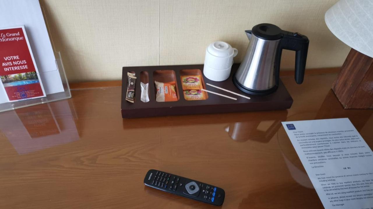 Le Grand Monarque Hotel Melun Luaran gambar