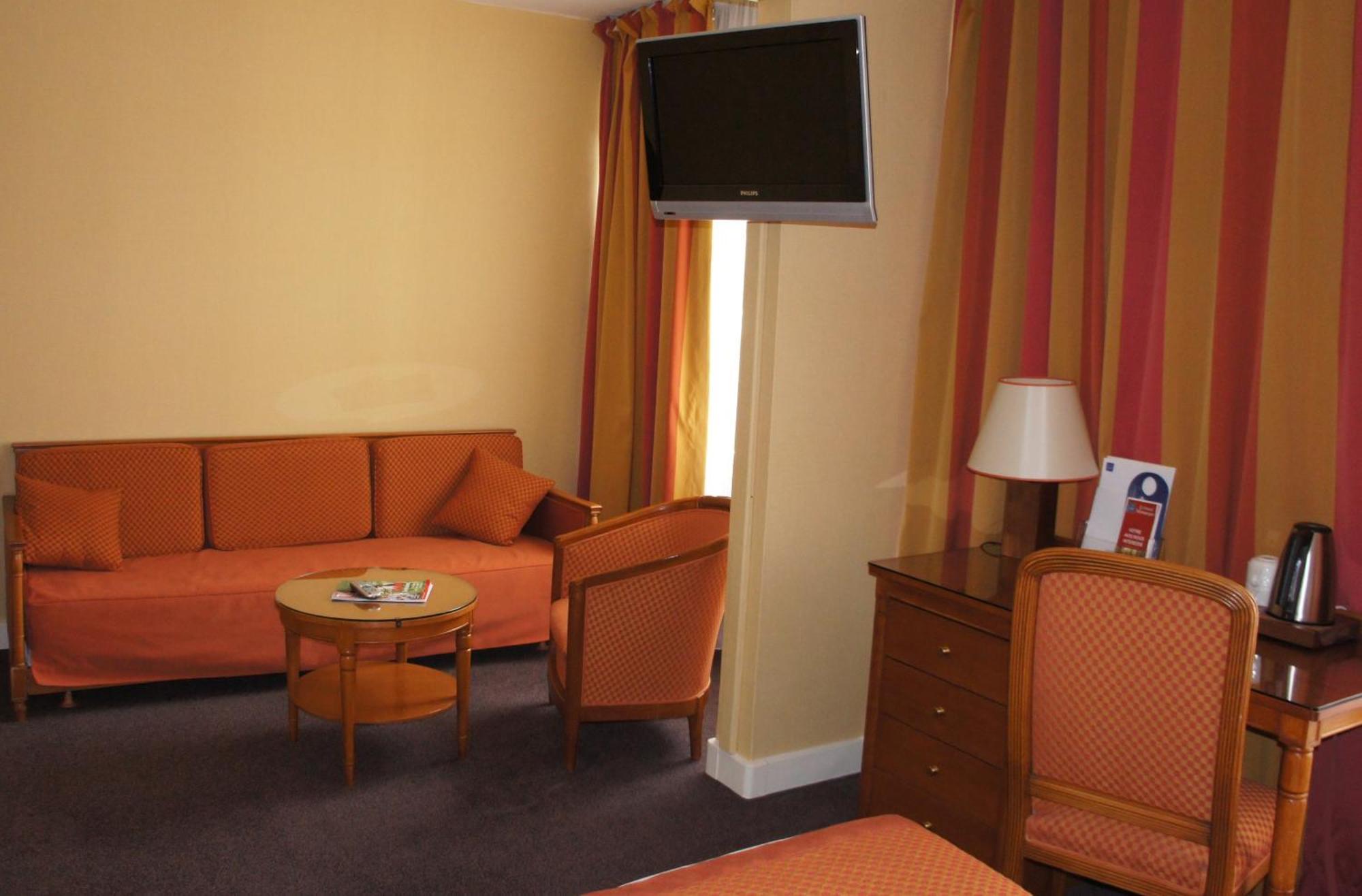 Le Grand Monarque Hotel Melun Luaran gambar