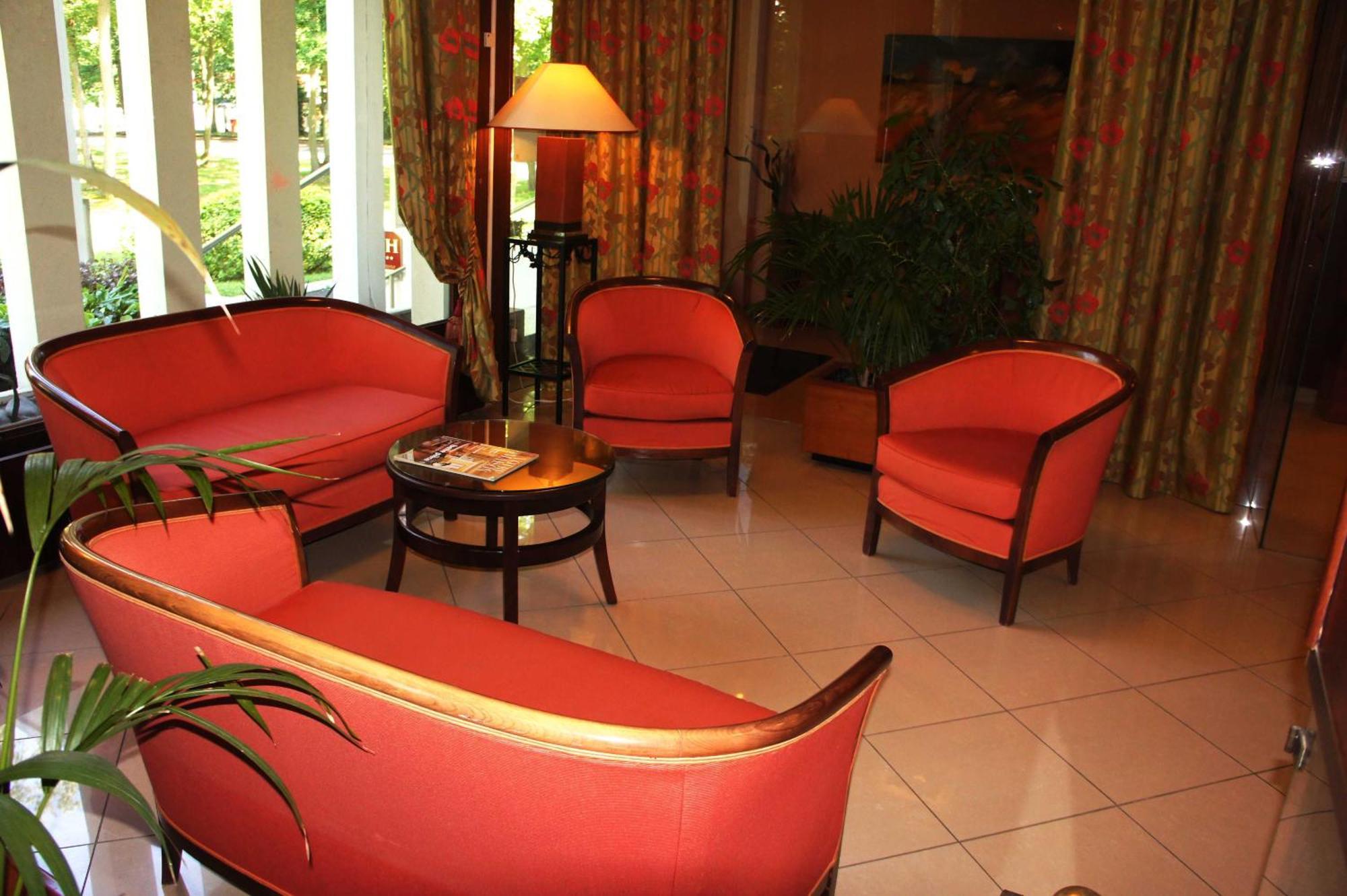 Le Grand Monarque Hotel Melun Luaran gambar