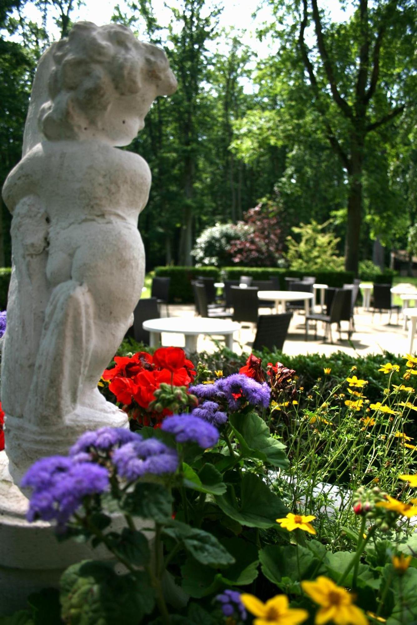 Le Grand Monarque Hotel Melun Luaran gambar