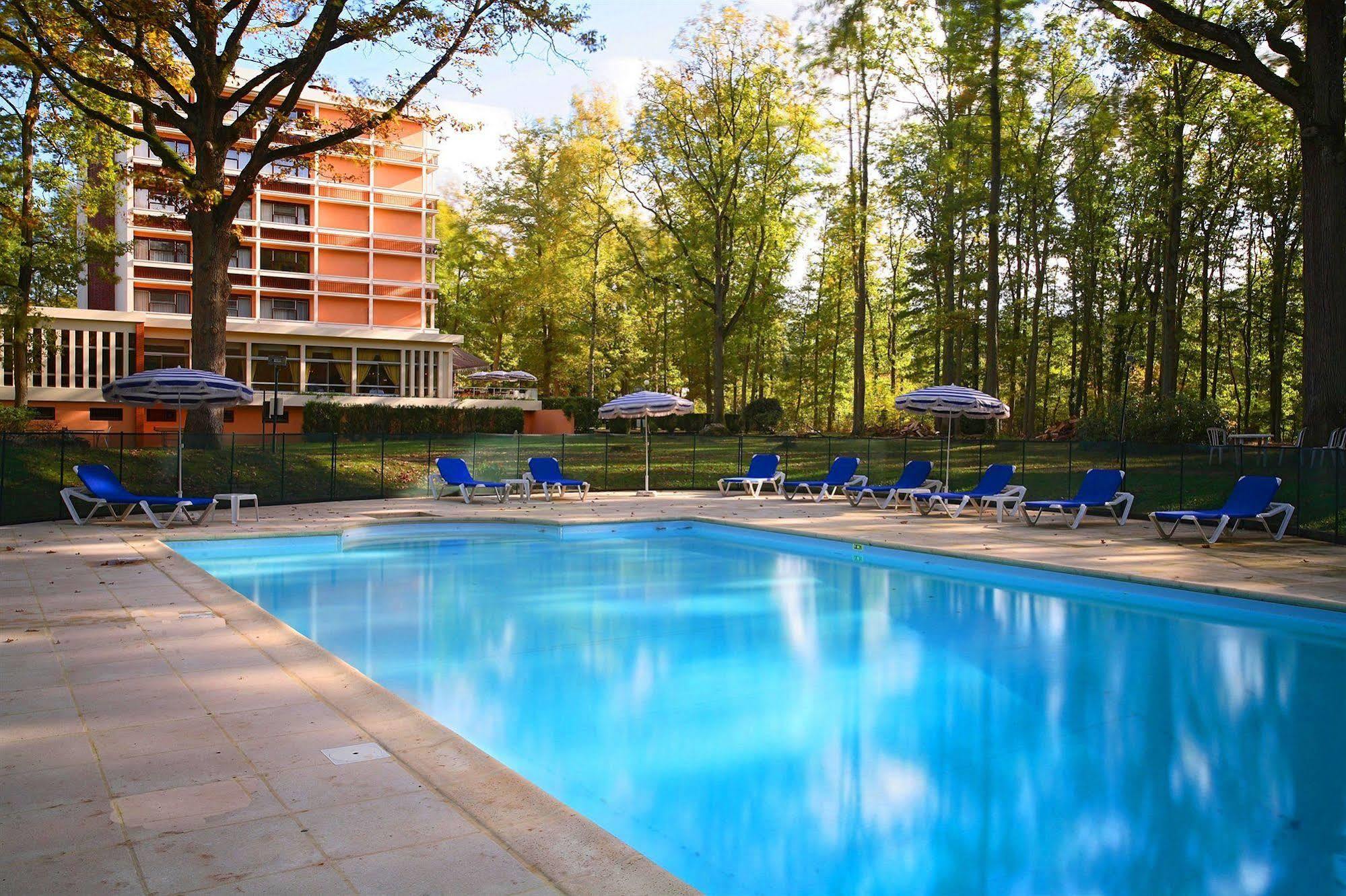 Le Grand Monarque Hotel Melun Luaran gambar